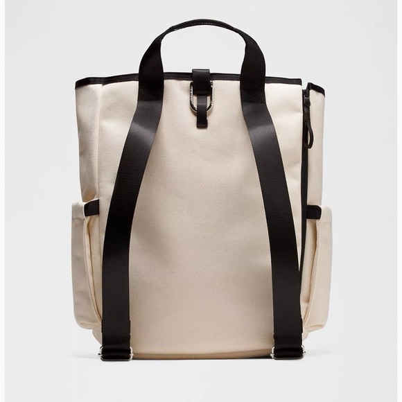 Lululemon Racket Bag 19L - Picture 2 of 3